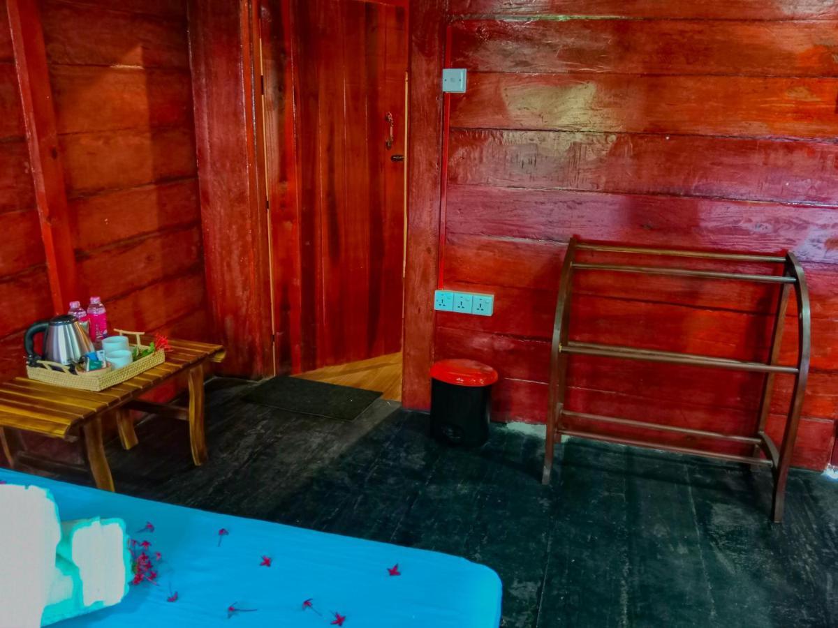 Ceylon Amigos Eco Resort Сигирия Экстерьер фото